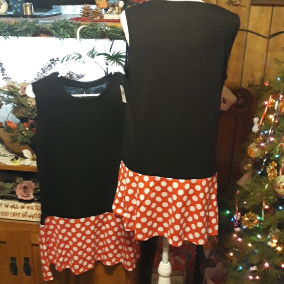 Nwt Disney Parks bundle authentic dresses - Picture 4 of 5